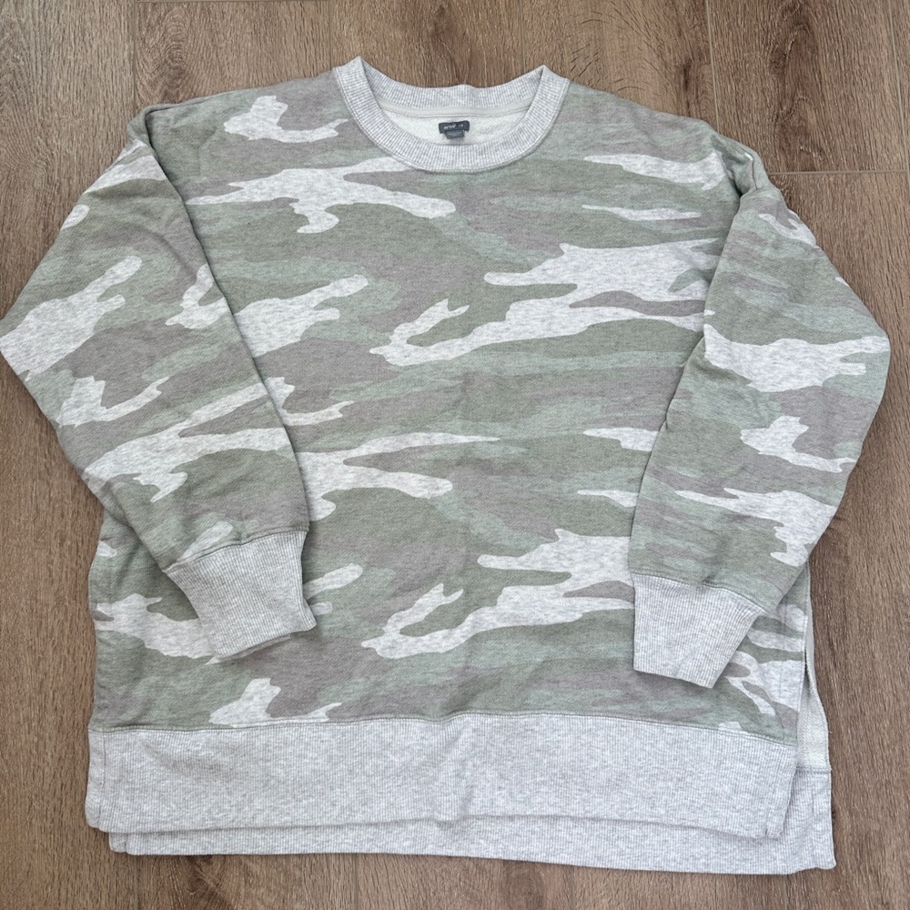 Aerie Green and Gray Crewneck Sweater with Camouflage Design